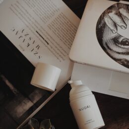 LOOKFANTASTIC | Makijaż na walentynkową randkę w stylu vintage